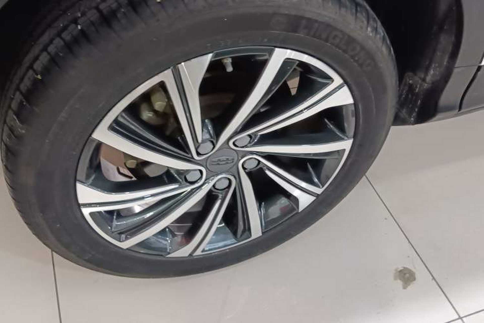 Used Geely Auto Coolray 2019 260T DCT Knight China V Standard Right Rear Wheel Hub