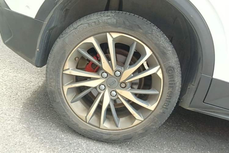 Used Geely Auto Coolray 2019 Sport Model 260T DCT Battle China V Standard Right Rear Wheel Hub