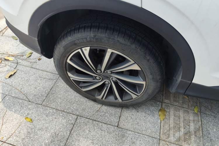 Used Geely Auto Coolray 2019 260T DCT Knight China VI Standard Right Rear Wheel Hub