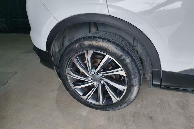 Used Geely Auto Coolray 2019 260T DCT Knight China VI Standard Right Rear Wheel Hub