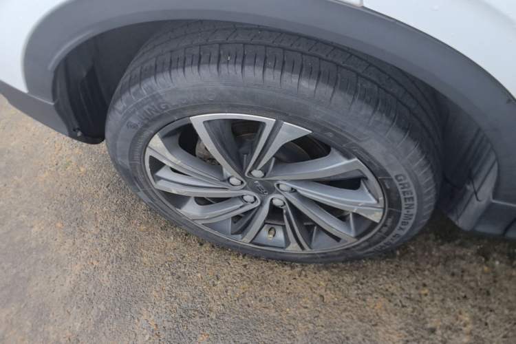 Used Geely Auto Coolray 2019 260T DCT Knight China VI Standard Right Rear Wheel Hub