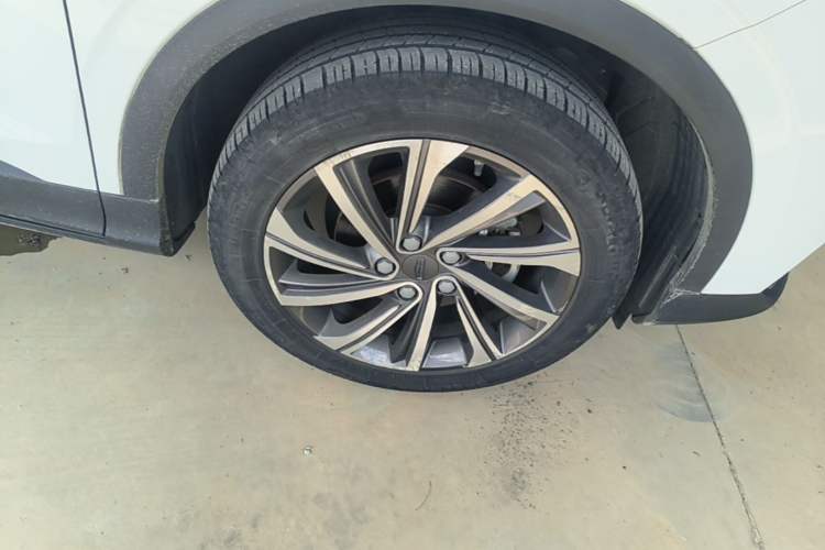 Used Geely Auto Coolray 2019 260T DCT Knight China VI Standard Right Rear Wheel Hub