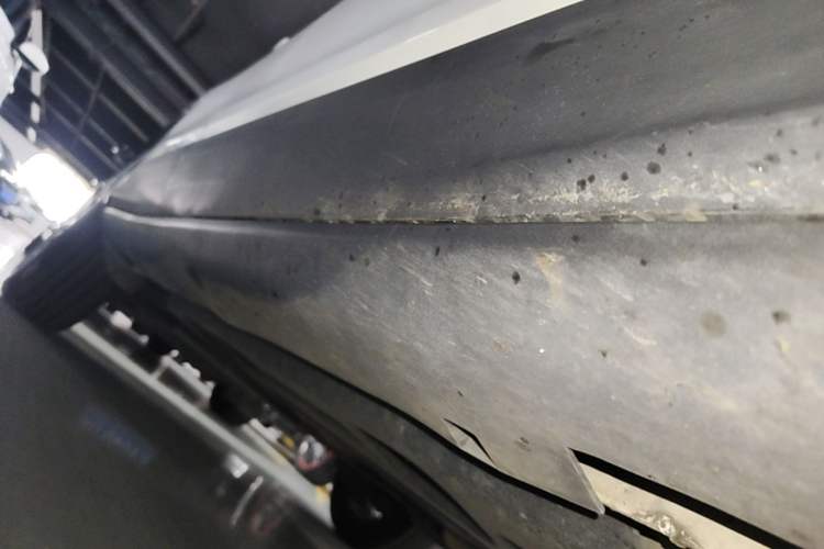 Used Geely Auto Coolray 2019 260T DCT Knight China VI Standard Right Side Sill