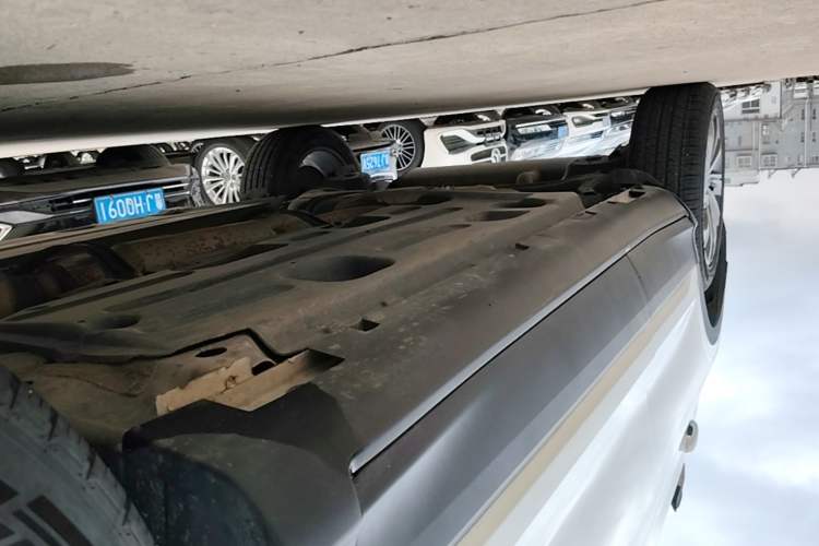 Used Geely Auto Coolray 2019 260T DCT Knight China V Standard Right Side Sill