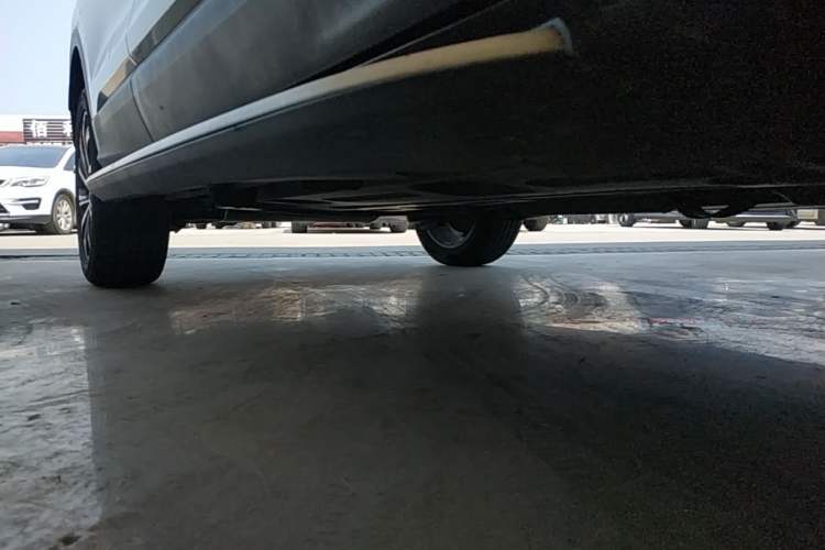 Used Geely Auto Coolray 2019 260T DCT Knight China VI Standard Right Side Sill