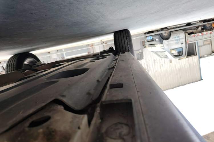Used Geely Auto Coolray 2019 Sport Model 260T DCT Battle China V Standard Right Side Sill