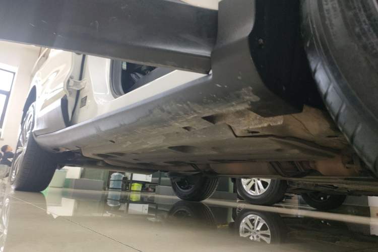 Used Geely Auto Coolray 2019 260T DCT Knight China VI Standard Right Side Sill