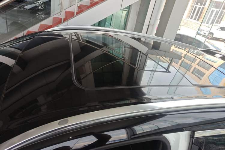 Used Geely Auto Coolray 2019 Sport Version 260T DCT Battle China VI Standard Roof