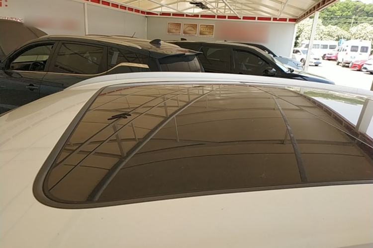 Used Geely Auto Coolray 2019 260T DCT Knight China VI Standard Roof