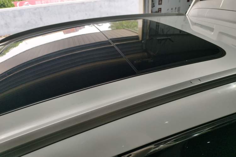 Used Geely Auto Coolray 2019 260T DCT Knight China VI Standard Roof