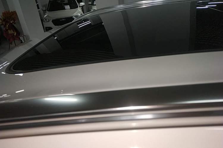 Used Geely Auto Coolray 2019 260T DCT Explorer China V Standard Roof