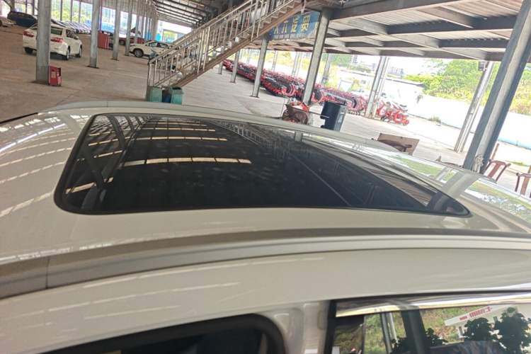 Used Geely Auto Coolray 2019 260T DCT Knight China VI Standard Roof