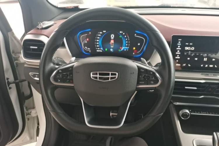Used Geely Auto Coolray 2019 Sport Version 260T DCT Battle China VI Standard Steering Wheel