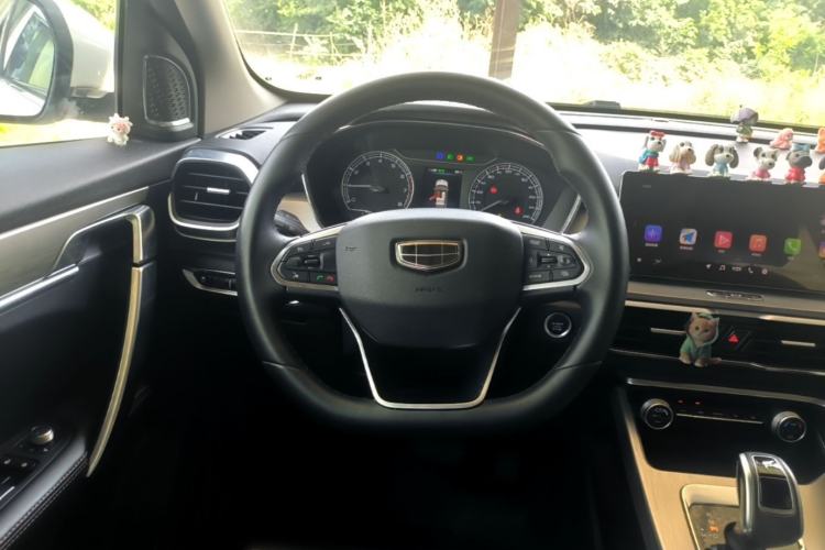 Used Geely Auto Coolray 2019 260T DCT Knight China V Standard Steering Wheel