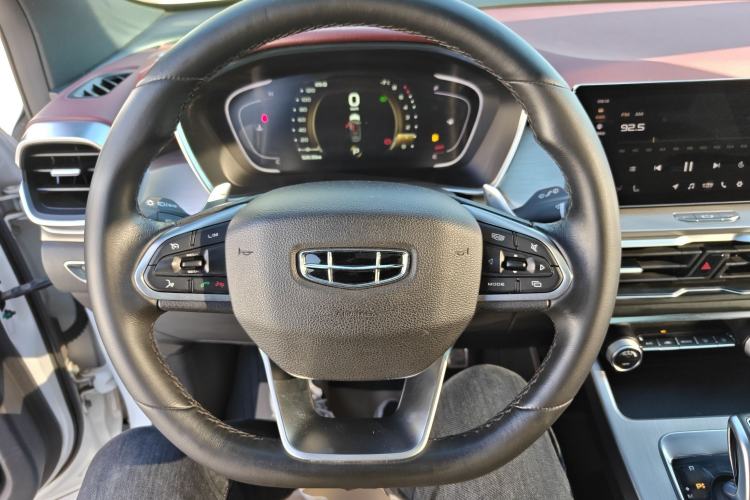 Used Geely Auto Coolray 2019 Sport Model 260T DCT Patrol China V Standard Steering Wheel