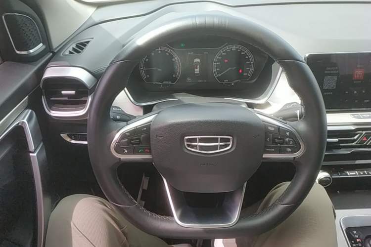 Used Geely Auto Coolray 2019 260T DCT Knight China VI Standard Steering Wheel