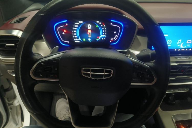 Used Geely Auto Coolray 2019 Sport Model 260T DCT Battle China V Standard Steering Wheel