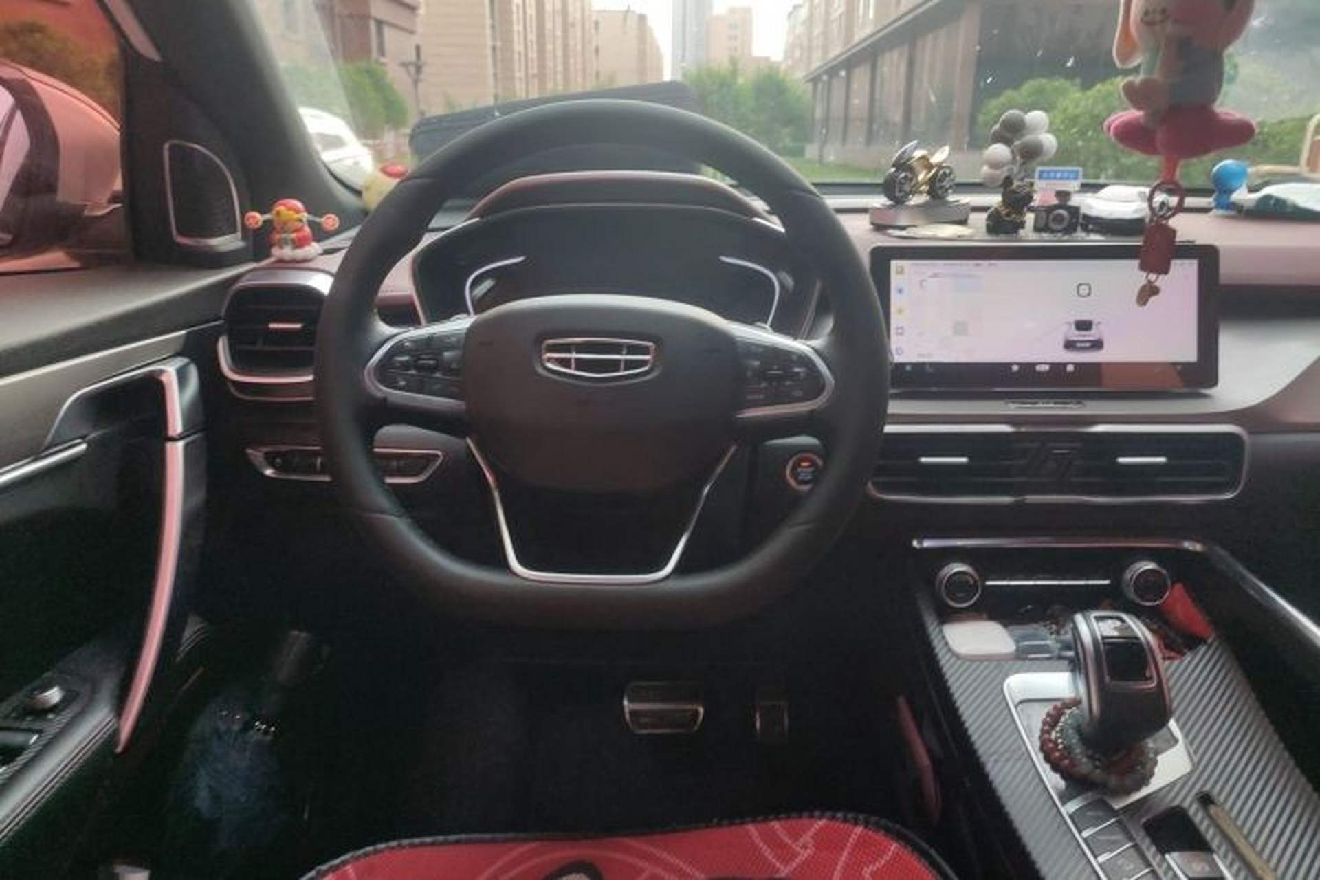 Used Geely Auto Coolray 2019 Sport Model 260T DCT Battle China V Standard Steering Wheel