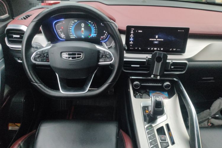 Used Geely Auto Coolray 2019 Sport Model 260T DCT Battle China V Standard Steering Wheel