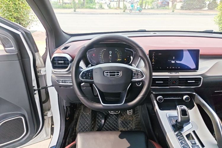 Used Geely Auto Coolray 2019 Sport Version 260T DCT Explorer China VI Standard Steering Wheel