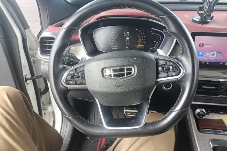Used Geely Auto Coolray 2019 Sport Model 260T DCT Battle China V Standard Steering Wheel