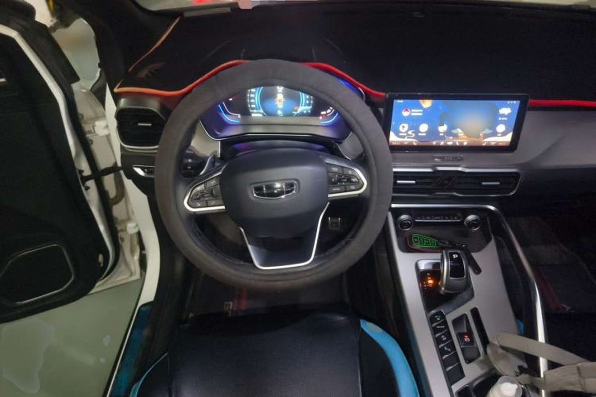 Used Geely Auto Coolray 2019 Sport Version 260T DCT Explorer China VI Standard Steering Wheel