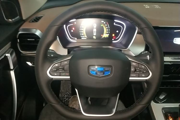 Used Geely Auto Coolray 2019 260T DCT Explorer China V Standard Steering Wheel