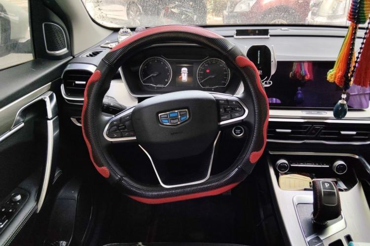 Used Geely Auto Coolray 2019 260T DCT Knight China V Standard Steering Wheel