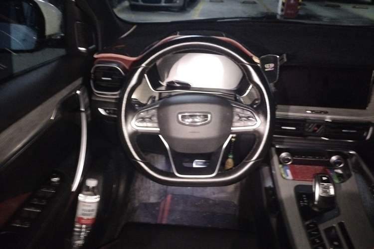 Used Geely Auto Coolray 2019 260T DCT Knight China V Standard Steering Wheel