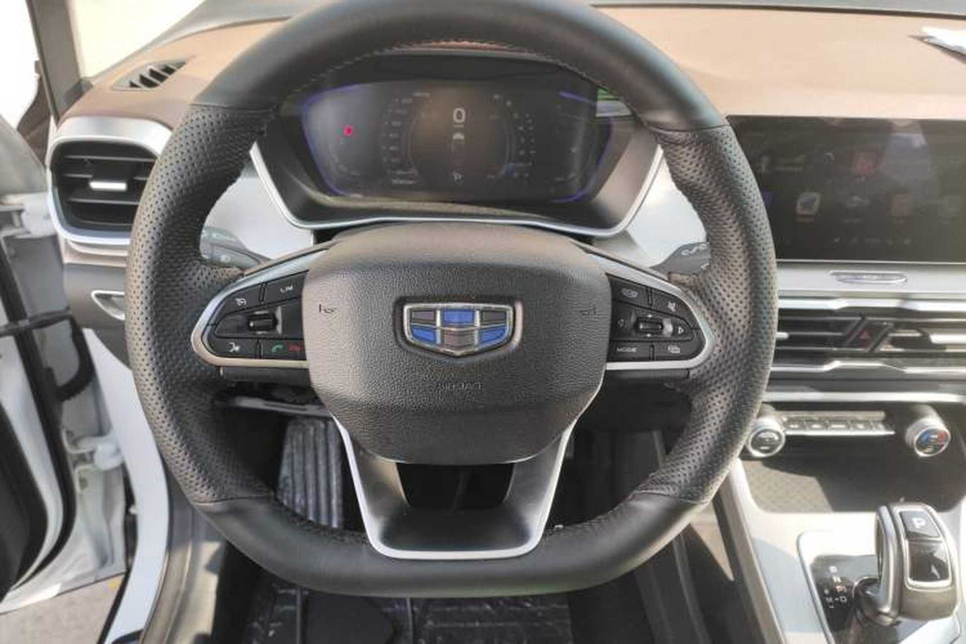 Used Geely Auto Coolray 2019 260T DCT Explorer China V Standard Steering Wheel