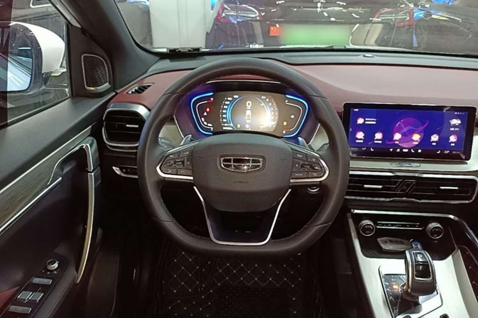 Used Geely Auto Coolray 2019 Sport Model 260T DCT Battle China V Standard Steering Wheel