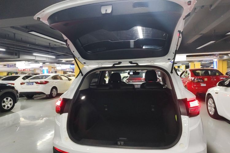 Used Geely Auto Coolray 2019 260T DCT Knight China VI Standard Trunk