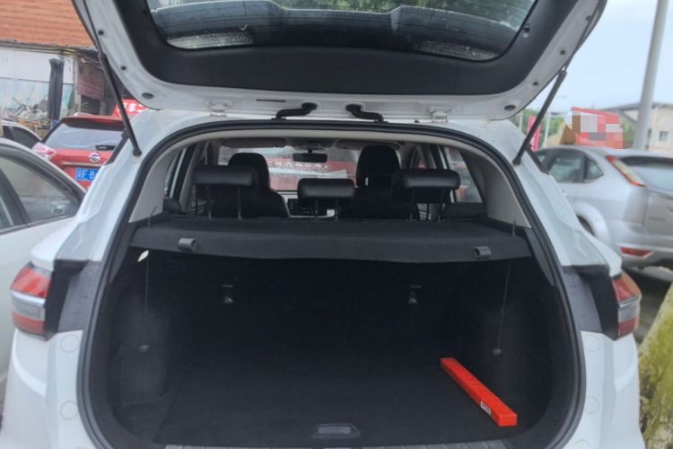 Used Geely Auto Coolray 2019 260T DCT Explorer China V Standard Trunk