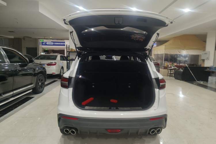 Used Geely Auto Coolray 2019 Sport Model 260T DCT Battle China V Standard Trunk