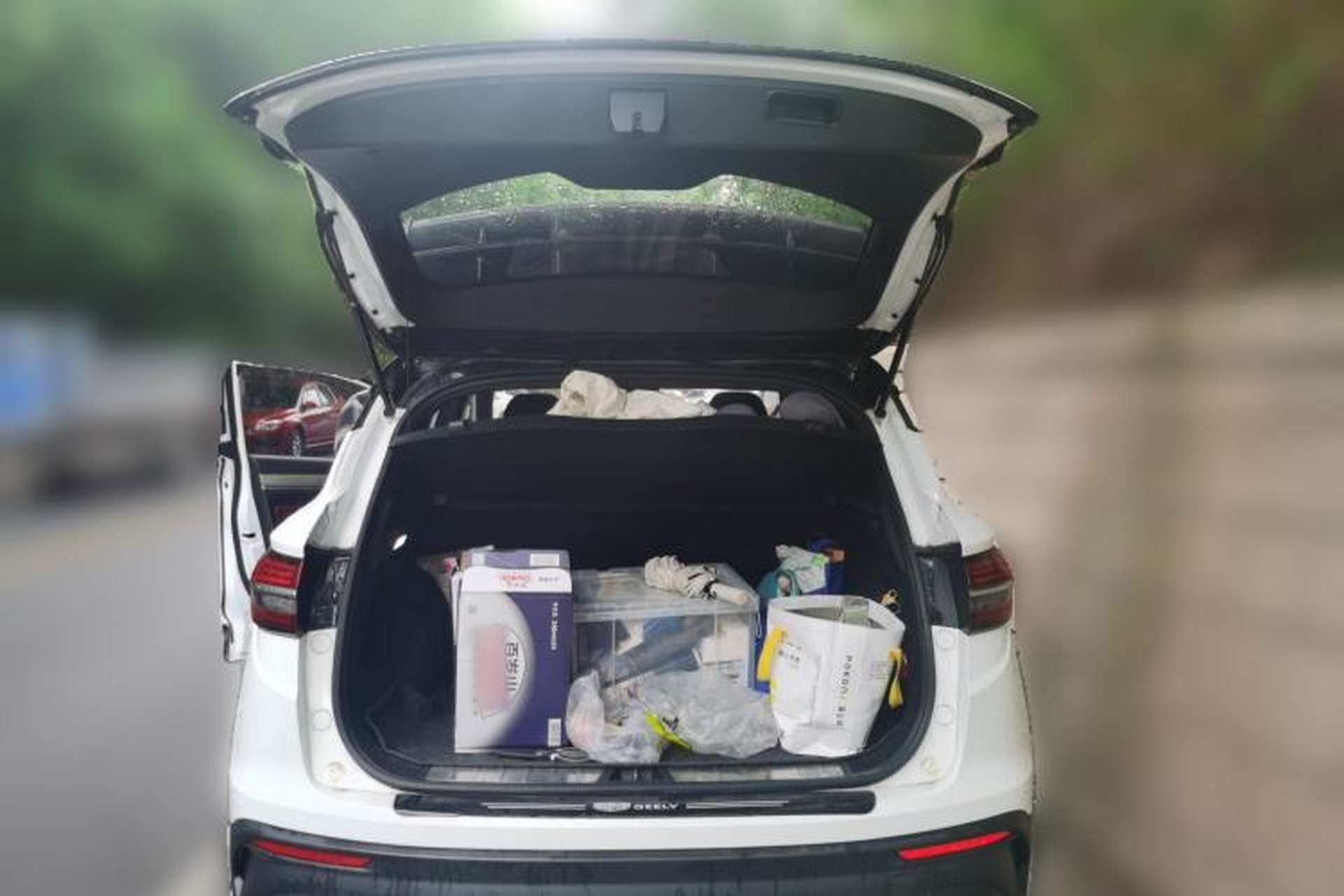 Used Geely Auto Coolray 2019 Sport Version 260T DCT Battle 48V Mild Hybrid China VI Standard Trunk