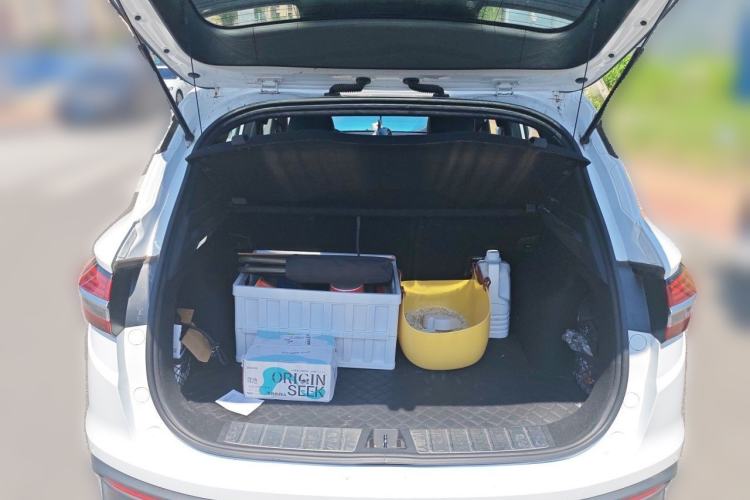 Used Geely Auto Coolray 2019 Sport Model 260T DCT Patrol China V Standard Trunk