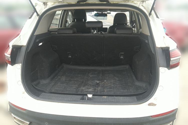Used Geely Auto Coolray 2019 260T DCT Knight China VI Standard Trunk