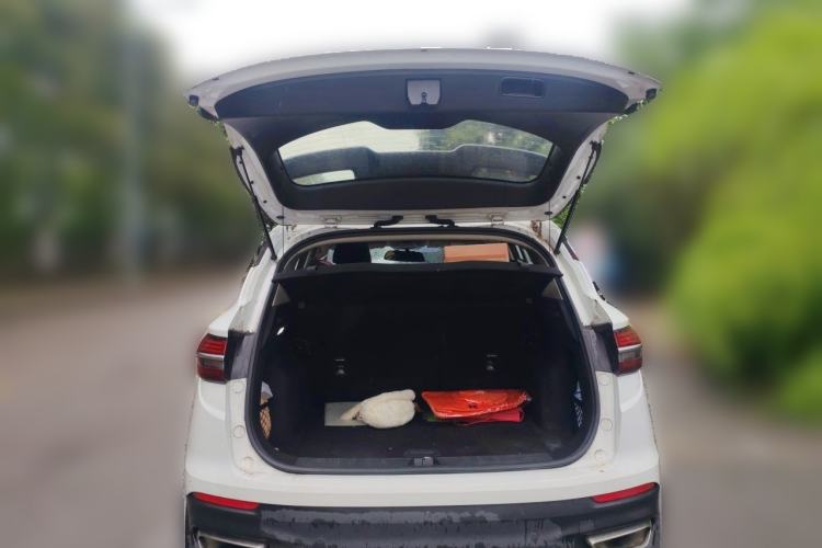 Used Geely Auto Coolray 2019 260T DCT Knight China VI Standard Trunk
