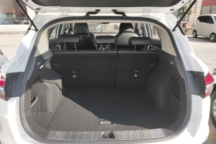 Used Geely Auto Coolray 2019 260T DCT Explorer China V Standard Trunk