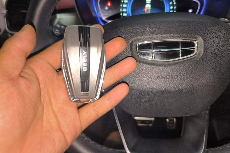 Used Geely Auto Coolray 2019 Sport Version 260T DCT Battle China VI Standard Vehicle Key