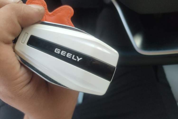 Used Geely Auto Coolray 2019 Sport Model 260T DCT Battle China V Standard Vehicle Key