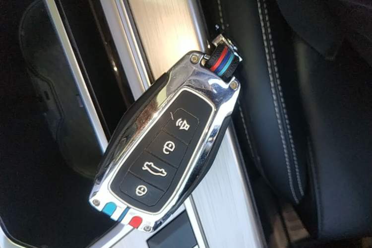 Used Geely Auto Coolray 2019 260T DCT Knight China VI Standard Vehicle Key