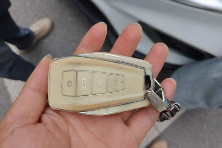 Used Geely Auto Coolray 2019 260T DCT Knight China VI Standard Vehicle Key