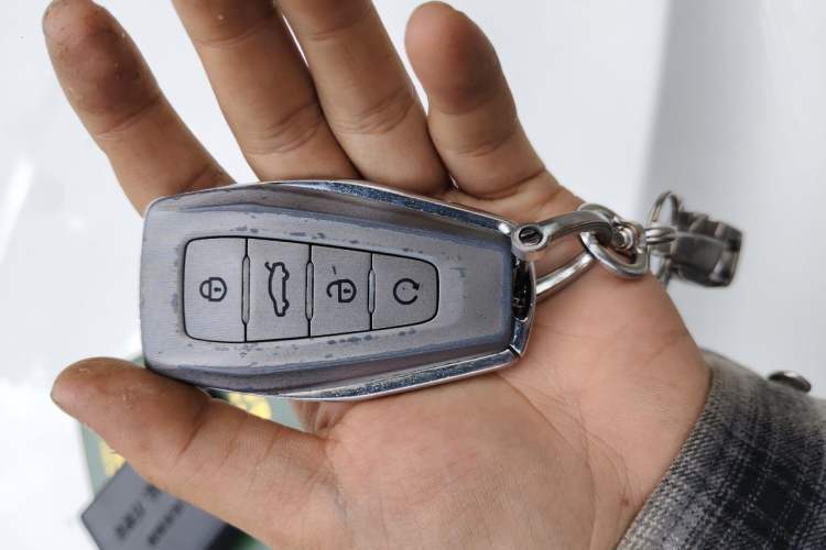 Used Geely Auto Coolray 2019 Sport Version 260T DCT Battle China VI Standard Vehicle Key
