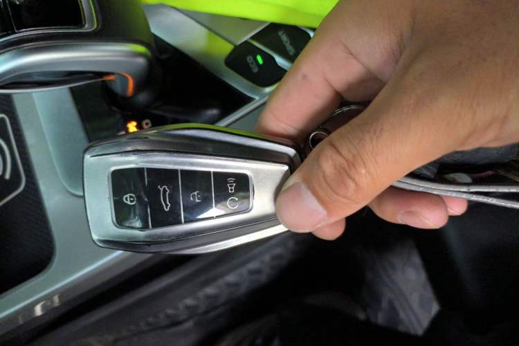 Used Geely Auto Coolray 2019 Sport Version 260T DCT Battle China VI Standard Vehicle Key