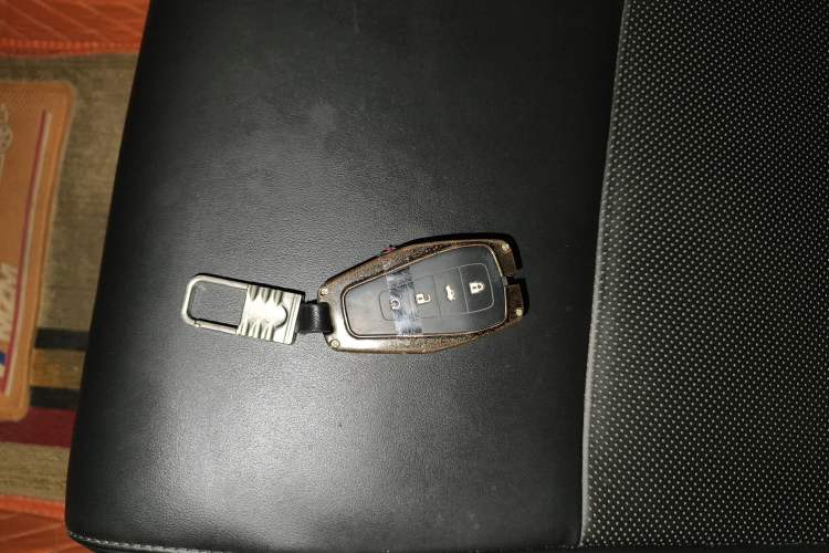 Used Geely Auto Coolray 2019 260T DCT Knight China VI Standard Vehicle Key