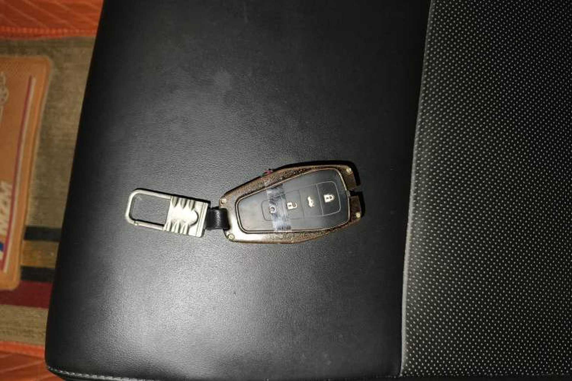 Used Geely Auto Coolray 2019 260T DCT Knight China VI Standard Vehicle Key