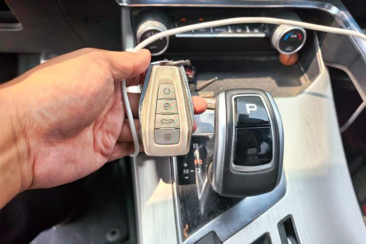 Used Geely Auto Coolray 2019 Sport Version 260T DCT Explorer China VI Standard Vehicle Key