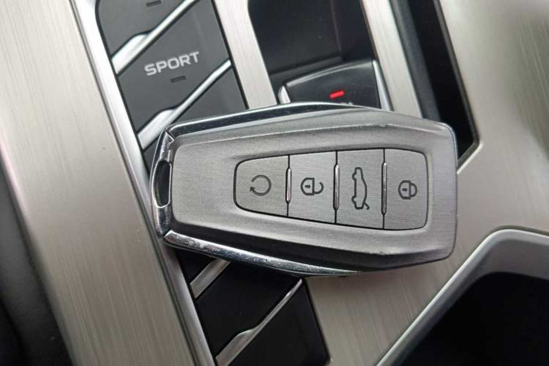 Used Geely Auto Coolray 2019 260T DCT Knight China VI Standard Vehicle Key