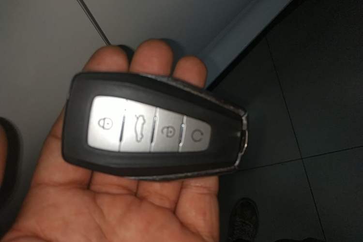 Used Geely Auto Coolray 2019 260T DCT Explorer China V Standard Vehicle Key